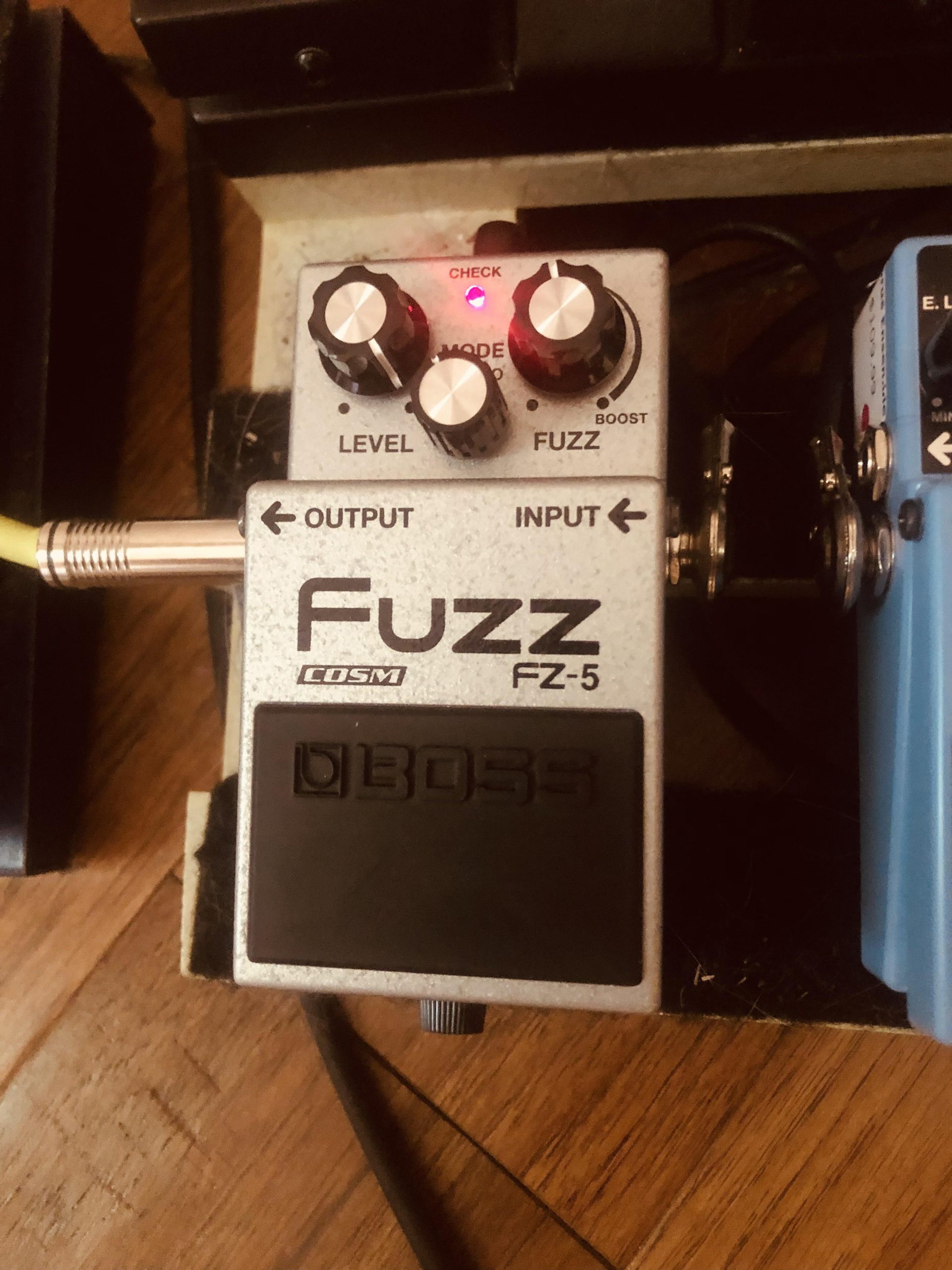 Fuzz效果器