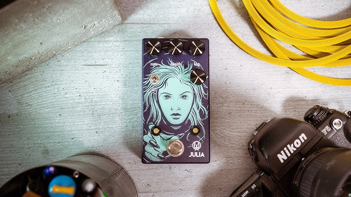 Julia V2 Analog Chorus/Vibrato