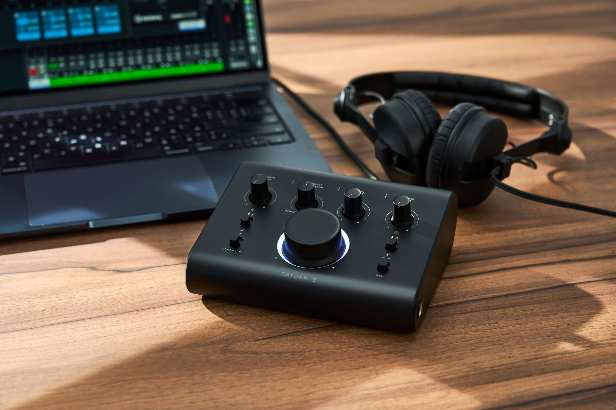 Carver Professional SATURN II 錄音介面 Carver Professional SATURN II