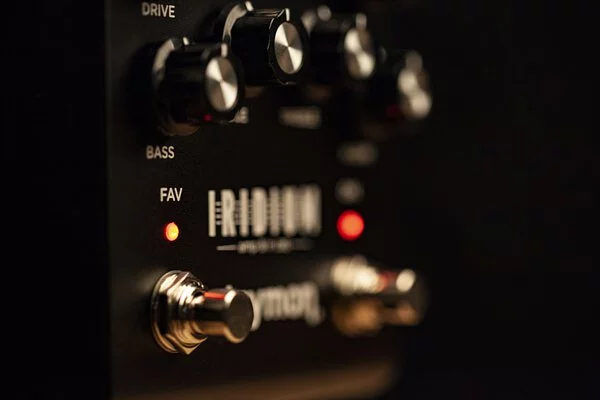 Strymon Iridium 擴大器模擬和IR音箱模擬效果器 Strymon Iridium 擴大器模擬和IR音箱模擬 效果器